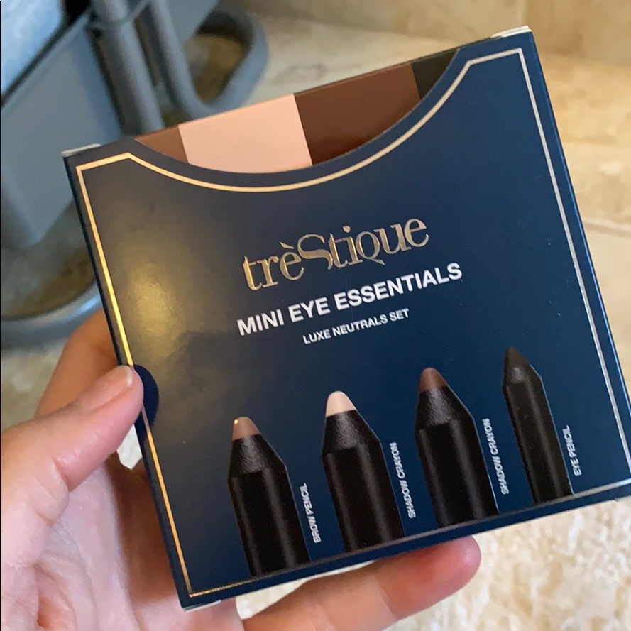 Tratique Makeup Mini Eye Makeup